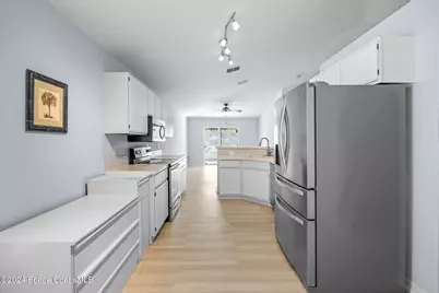 1515 Vista Lake Circle, Melbourne, FL 32904 - Photo 11