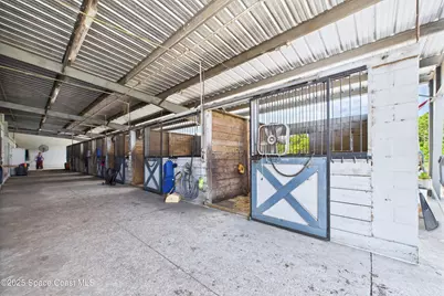 4850 Old Dixie Highway, Grant-Valkaria, FL 32949 - Photo 15