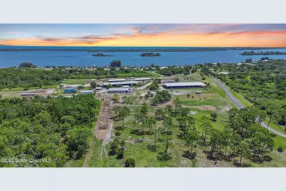 4850 Old Dixie Highway, Grant-Valkaria, FL 32949 - Photo 1