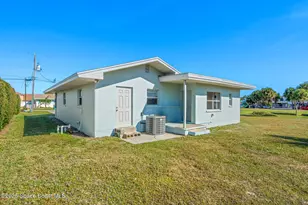 107 Franklyn Ave, Indialantic, FL 32903 - Photo 29