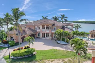 7 Cove View Ct, Cocoa Beach, FL 32931 - Photo 1