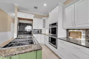 7 Cove View Ct, Cocoa Beach, FL 32931 - Photo 25