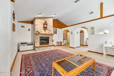 1007 Pineapple Avenue NE, Palm Bay, FL 32905 - Photo 5