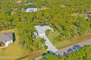 4060 Edisto Dr, Grant-Valkaria, FL 32949 - Photo 45