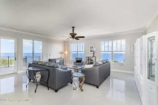 1437 Pineapple Ave, Melbourne, FL 32935 - Photo 3
