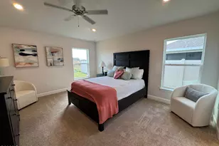 2412 Pinwherry St NW, Palm Bay, FL 32907 - Photo 9