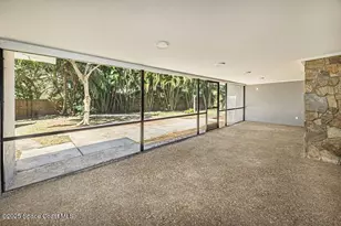 300 Riomar Dr, Port Saint Lucie, FL 34952 - Photo 11