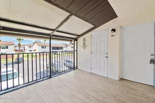 627 Ridge Club Dr, Melbourne, FL 32934 - Photo 3