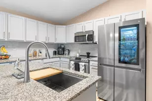 789 Vocelle Ave N, Sebastian, FL 32958 - Photo 11