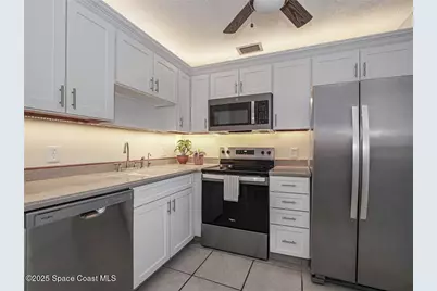 40 Vista Gardens Trail #106, Vero Beach, FL 32962 - Photo 9