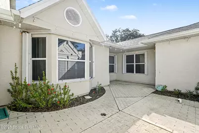 813 Oakwood Drive, Melbourne, FL 32940 - Photo 5