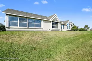 813 Oakwood Dr, Melbourne, FL 32940 - Photo 9
