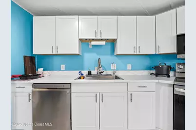 1040 Waterway Drive, Barefoot Bay, FL 32976 - Photo 9