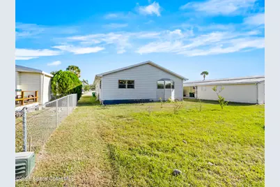 1040 Waterway Drive, Barefoot Bay, FL 32976 - Photo 23