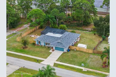 456 Narragansett Street NE, Palm Bay, FL 32907 - Photo 3