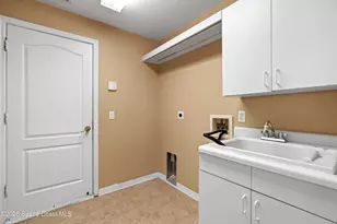 741 Indian Oaks Dr, Melbourne, FL 32901 - Photo 25