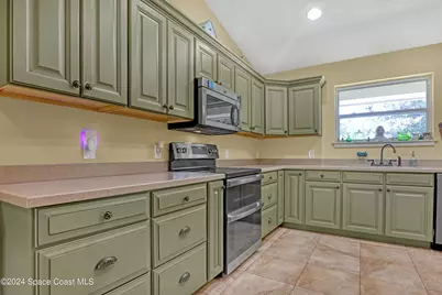 32801 US Hwy 441 N #Lot 28, Okeechobee, FL 34972 - Photo 13