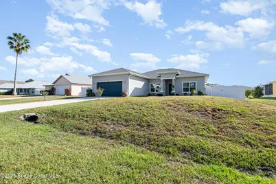 1358 Lotus Street SE, Palm Bay, FL 32909 - Photo 5