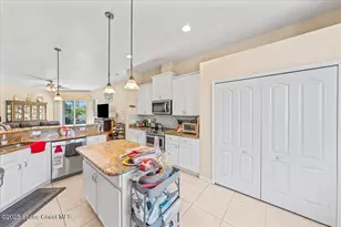 1921 SE Thornwood Dr SE, Palm Bay, FL 32909 - Photo 19