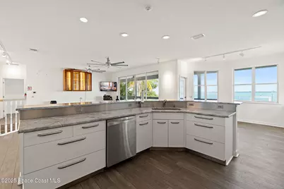 954 S Banana River Drive, Merritt Island, FL 32952 - Photo 5