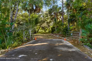 1055 Valkaria Rd, Grant-Valkaria, FL 32950 - Photo 39