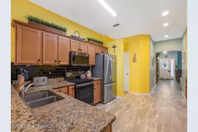221 Briarcliff Circle, Sebastian, FL 32958 - Photo 15