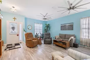 221 Briarcliff Cir, Sebastian, FL 32958 - Photo 7