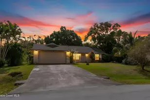 1226 Hedgecoth St NW, Palm Bay, FL 32907 - Photo 5