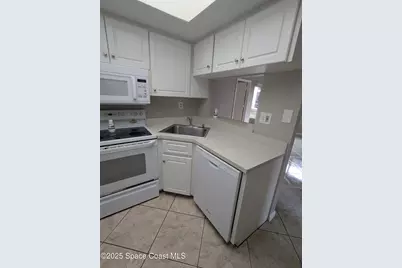 1609 Sunny Brook Lane #E 104, Palm Bay, FL 32905 - Photo 5