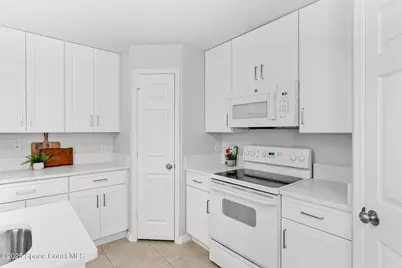 2223 Dryden Court, Melbourne, FL 32935 - Photo 15