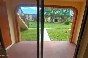196 San Juan Cir, Melbourne, FL 32935 - Photo 11