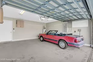 595 Sedgewood Circle S, Melbourne, FL 32904 - Photo 5