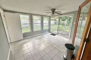 2848 Watkins Dr, Melbourne, FL 32901 - Photo 13