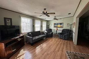 251 Patterson Rd, Haines City, FL 33844 - Photo 3