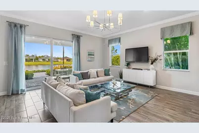 913 Veronese Place NW, Palm Bay, FL 32907 - Photo 7