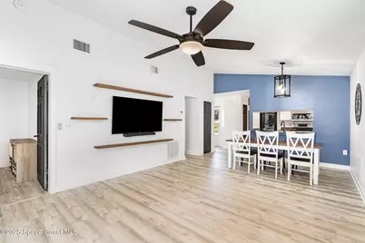 4118 Twin Oaks Boulevard, Melbourne, FL 32901 - Photo 9