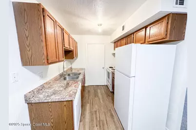 2130 Forest Knoll Drive NE #30-208, Palm Bay, FL 32905 - Photo 7