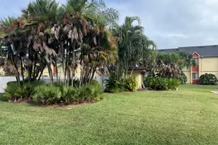 2130 Forest Knoll Dr NE, Palm Bay, FL 32905 - Photo 19