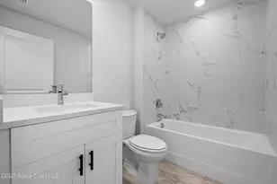 556 Plumbago Rd NW, Palm Bay, FL 32907 - Photo 9