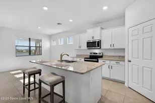 830 Remington Green Dr SE, Palm Bay, FL 32909 - Photo 7