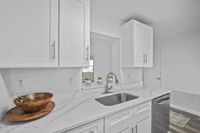 1390 Island Drive, Merritt Island, FL 32952 - Photo 9