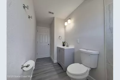 980 Bacon Circle NE, Palm Bay, FL 32905 - Photo 35