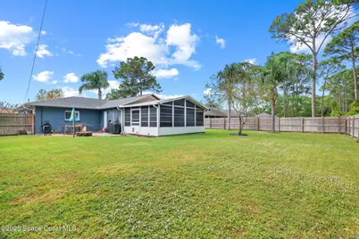 999 Emerald Road SE, Palm Bay, FL 32909 - Photo 25