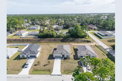 2357 Hagoplan Avenue SW, Palm Bay, FL 32908 - Photo 53