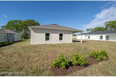 2357 Hagoplan Avenue SW, Palm Bay, FL 32908 - Photo 15