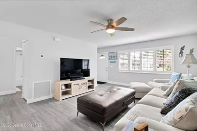 226 Dickens Avenue, Sebastian, FL 32958 - Photo 7