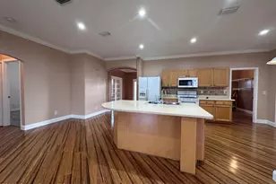 802 Del Mar Cir, Melbourne, FL 32904 - Photo 9