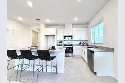 386 Glaspell Circle SE, Palm Bay, FL 32909 - Photo 11