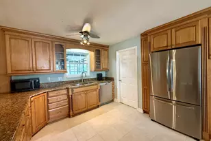 48 Canterbury Ct, Orange Park, FL 32065 - Photo 11