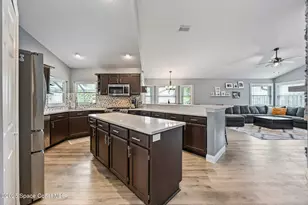 1914 Glen Meadows Cir, Melbourne, FL 32935 - Photo 11